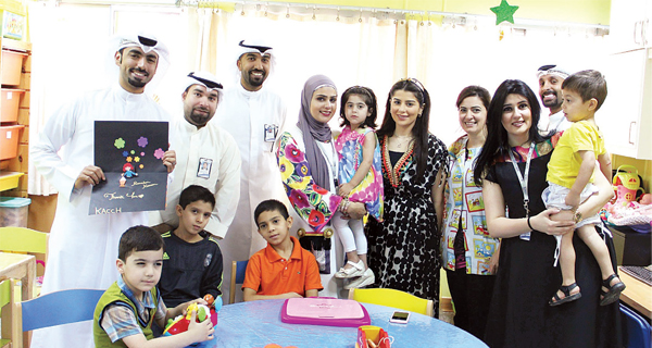 أسرة بنك الكويت الوطني تحتفل مع الأطفال المرضى