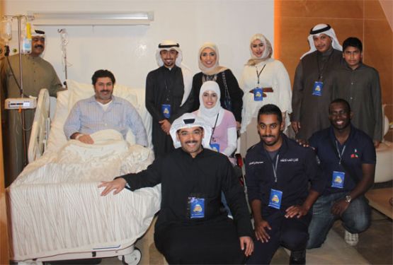 أعضاء جريدة الأمل في زيارة خاصة للشيخ خالد العبدالله الناصر الصباح