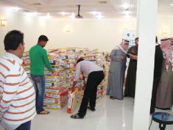 لجنة زكاة الرقة وهدية: توزيع مساعدات على الأسر الفقيرة والأيتام في البلاد